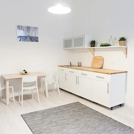 Pleasant Ernesto Apartment Budapest